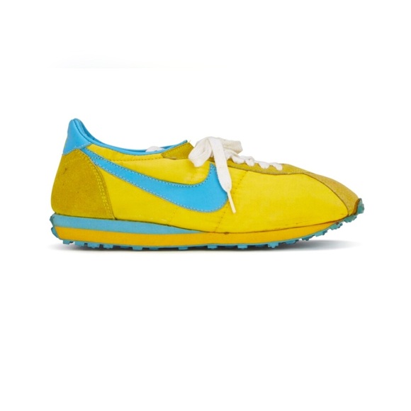 1977 Nike Lady Waffle Trainer COLLECTIBLE - reintroduced again - Picture 3 of 5